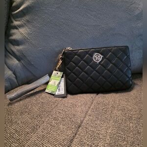 Badgley Mischka Black Quilted Clutch With Gold Hardware